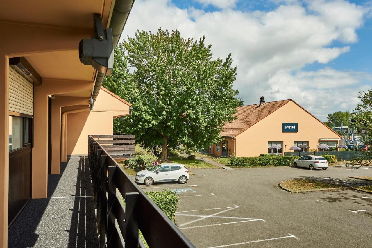 Kyriad Tarbes Bastillac エクステリア 写真
